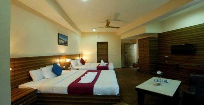 Vijay Palace Hostel ดารัมซาลา ภายนอก รูปภาพ